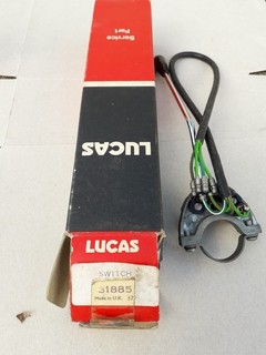 INTERRUTTORE INDICATORE LUCAS 31885 MONTATO SU BMC SERIE A60 WOLSELEY 16/60 RILEY 4/72