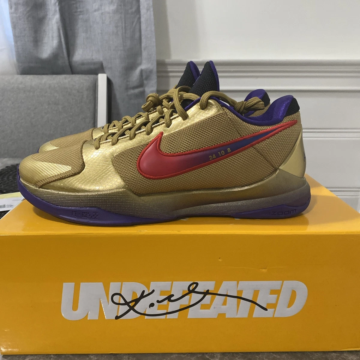 Nike Zoom Kobe 5 Protro x Undefeated Hall Of Fame for Sale