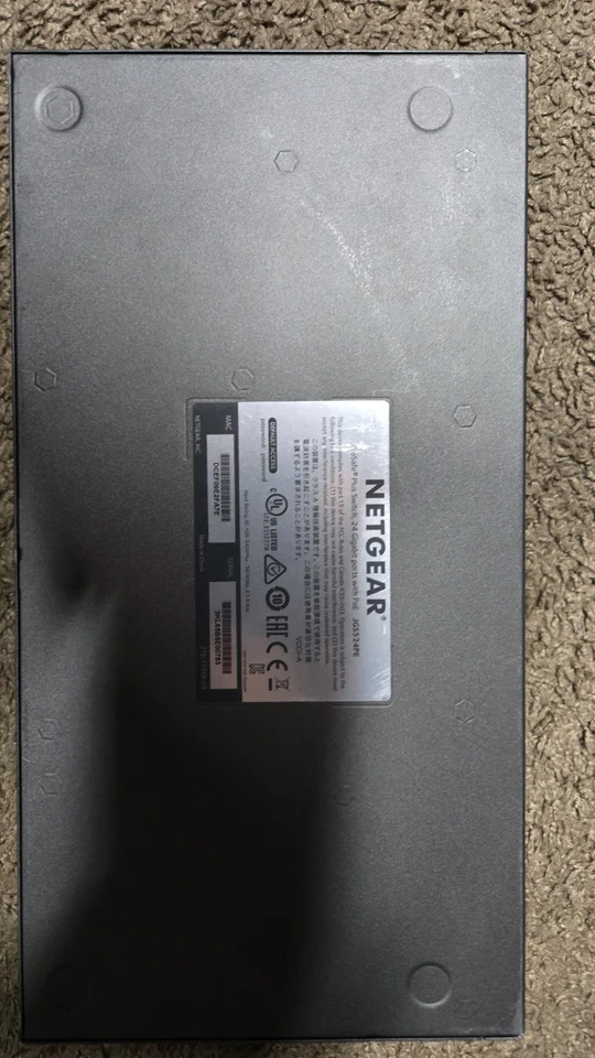 Interruptor Netgear ProSAFE Plus con POE JGS524PE Foto 3 de 3