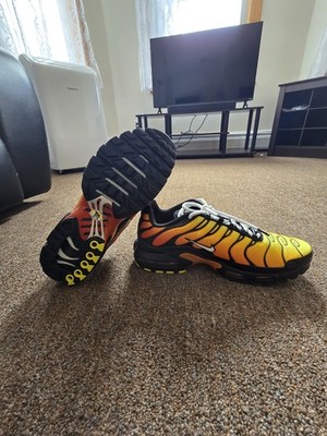 Nike Air Max Plus TN Tiger Men's Sneakers Orange Yellow Black 852630-040