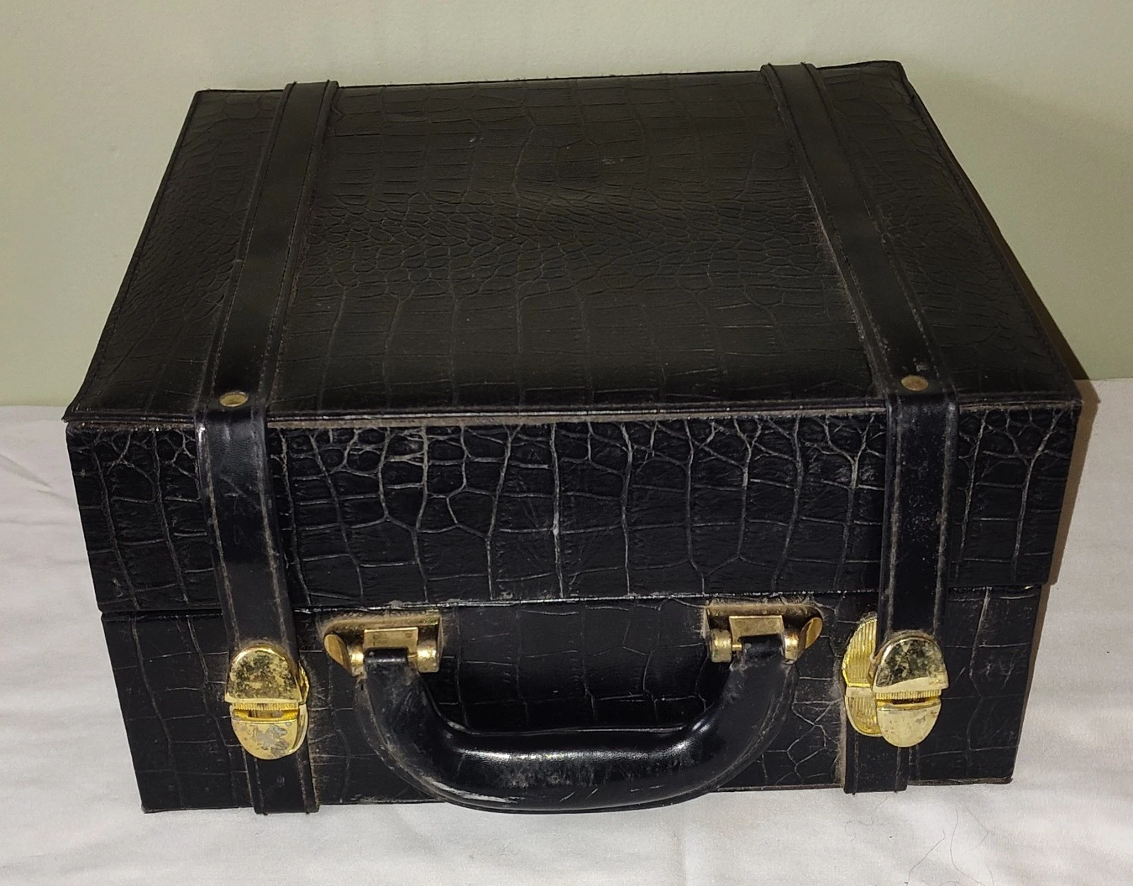 Black Faux Croc Design Vintage Makeup Cosmetic Holder Storage Case Mirror Lights