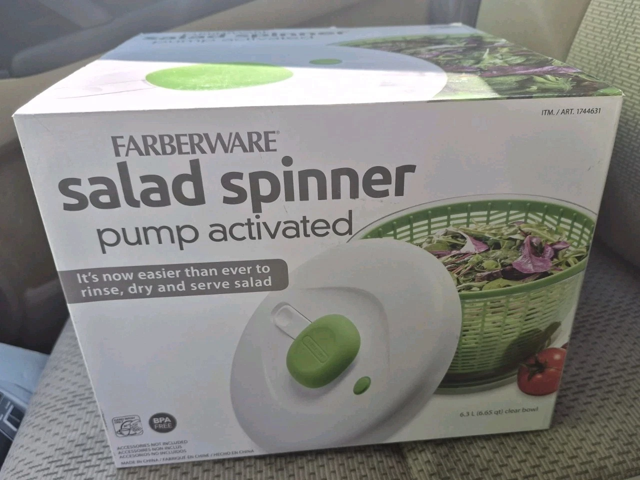Farberware Pro Pump Salad Spinner with Bowl, Colander & Built in Draining System
Opens in a new wind