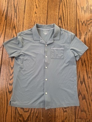 Kenneth Cole The Short Sleeve Knit Shirt Men s Size Medium.