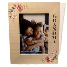 Mother's Day GRANDMA Floral 5" x 7" Ivory Wooden Picture Frame NEW 