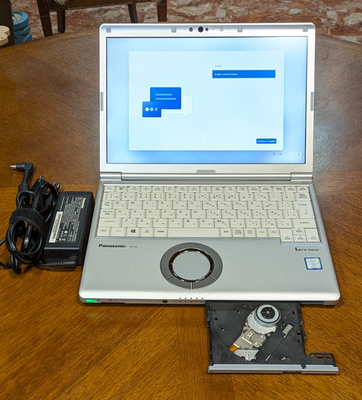 Panasonic Let's note CF-SV8 Core i7-8665U RAM 16GB SSD 256GB ODD