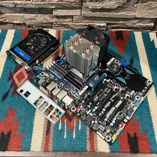 INTEL DX79Si X79 ATX Motherboard Combo •i7-3930K 6-Core •32GB RAM •GT640 2GB