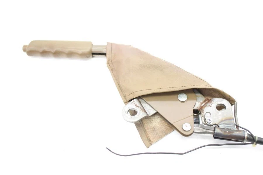 Nissan 300ZX VG30 Z31 1987-1989 2+2 palanca de freno de estacionamiento bronceado Foto 3 de 4