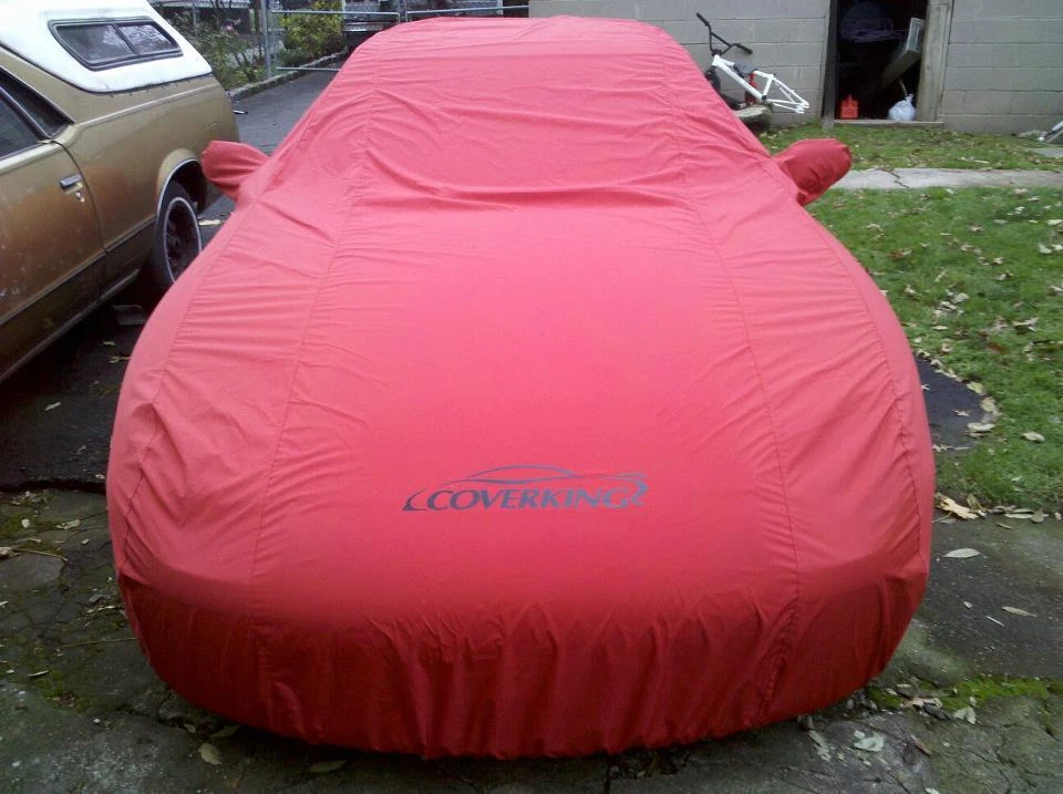 Cubierta de coche personalizada Coverking a prueba de tormentas para todo tipo de clima para Fiat 124 Spider Foto 4 de 4