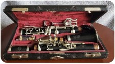 Vintage Bb clarinet - 1936 SELMER BT with case - collector's item
