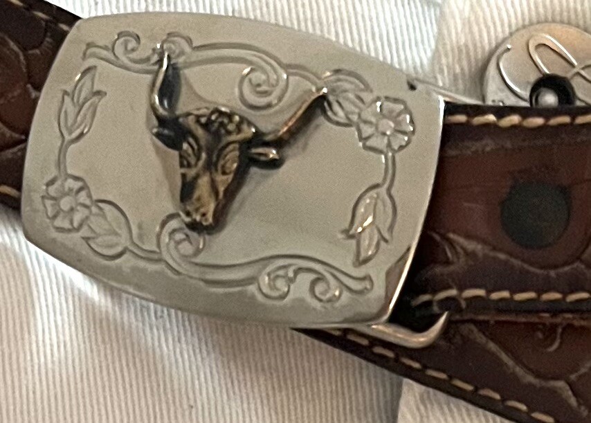 Western / Rodeo Silver Buckle Belt - Corduroy Brown Retro Western Style Rodeo Brown Leather Belt w/ Longhorn  main image 4