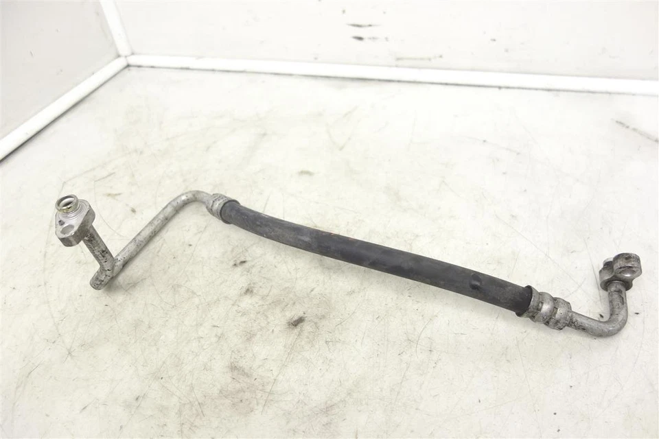 Nissan Pathfinder 1998-1999 línea de manguera de descarga de aire acondicionado 92490-0W707 Foto 2 de 4