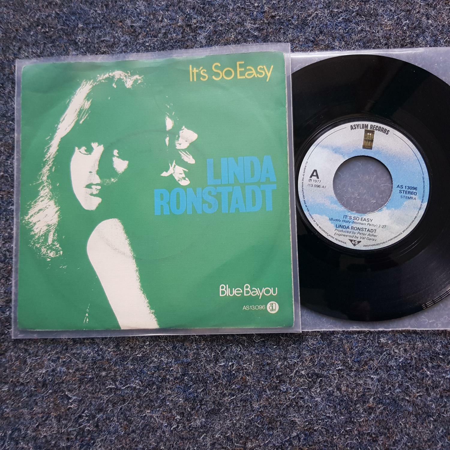 7"" Single Vinyl Linda Ronstadt - It's so easy/ Blue Bayou Holland