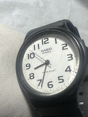casio quartz, easy reader number, water resistant,MQ-24,33mm Case, black rubber