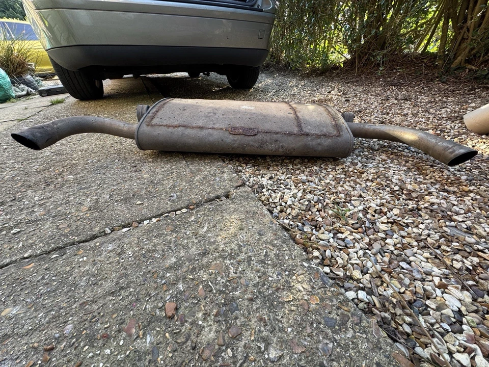 Volvo V50 T5 2009 2.0L Diesel Dual Gutted Backbox - Image 3 of 3