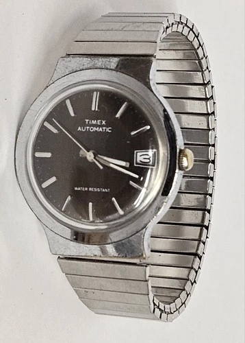 Vintage Timex Automatic 46650-10878 Silver Tone Date Mens Watch Runs SHIPS FREE