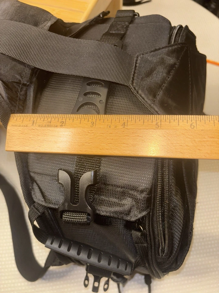 Bolso Bandolera CaDeN Negro para Cámara Correas Ajustables Tri Pod Loops Foto 3 de 4