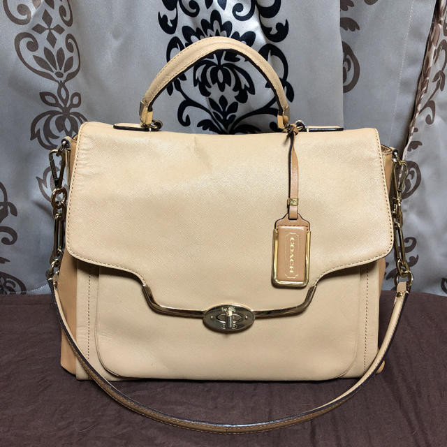 Coach Signature Leather Tote Bag 24x30x10cm Stylish Spacious Carryall  -image