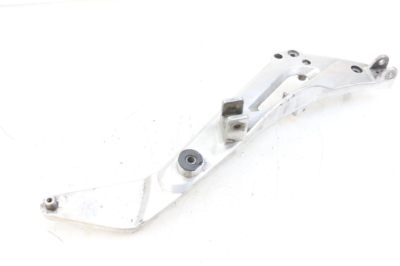 RIGHT FRONT FOOTREST BRACKET - HONDA NTV DEAUVILLE 650 (1998 - 2001)