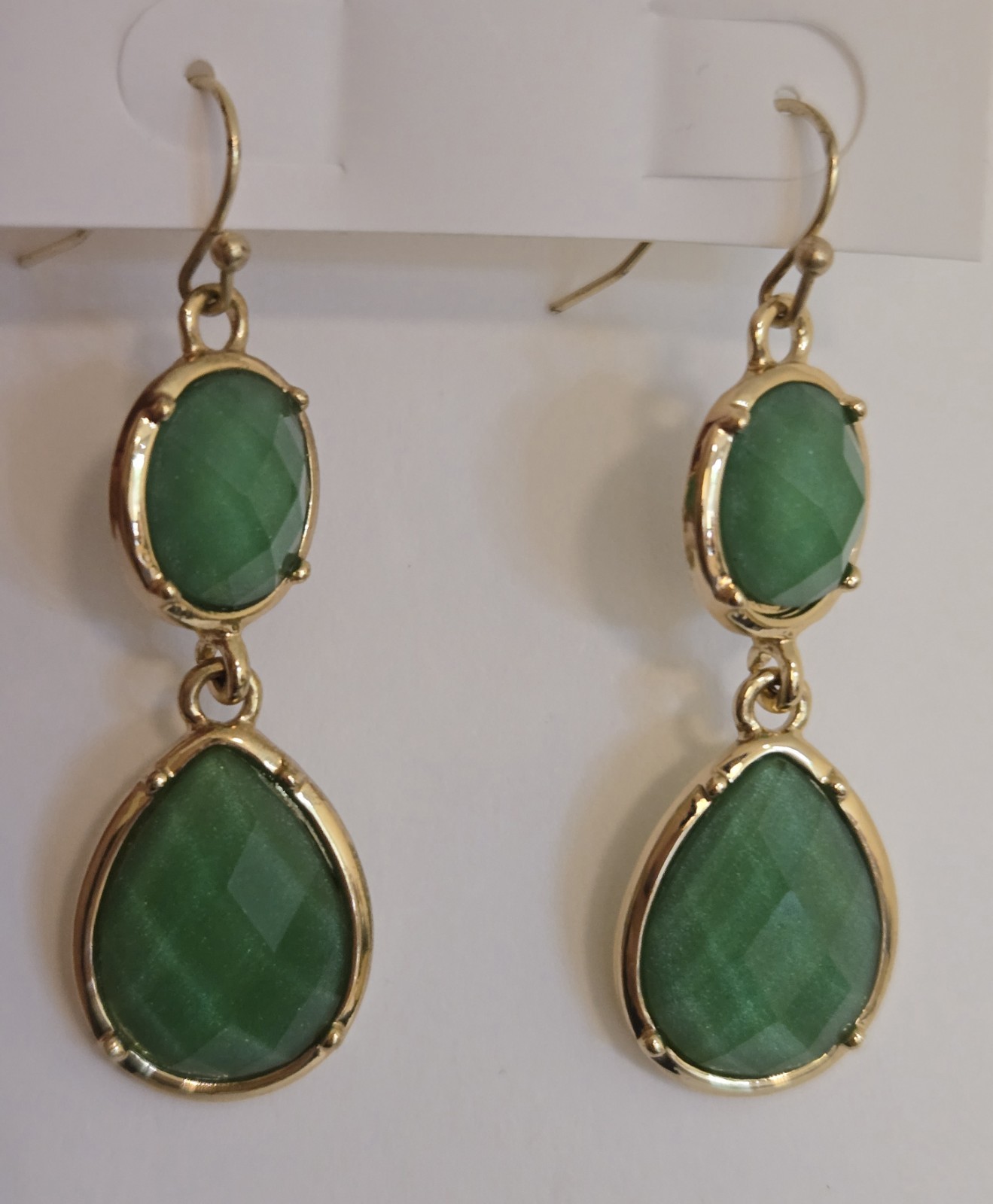 Fashion Jade And Gold Tone Dangling Earrings