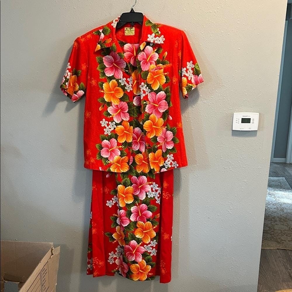 UI Maikai Vintage Hawaiian Midi Dress and Shirt Matching Set Red Floral
