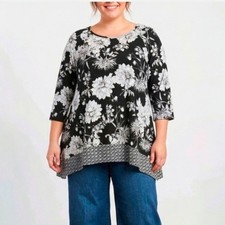 Karen Kane Size 2X Black White Floral Top Wrinkle Free Tunic