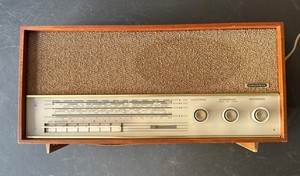 1950s GRUNDIG tupe 3030 H Hi-Fi  Sound Tube Radio (see description)
