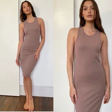 Aritzia The Group Babaton Ariane Bodycon Dress  XS Mauve Pink Knee Length  NWT