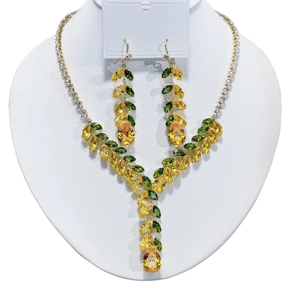 Conjunto de joyas de fiesta collar aretes hoja diamantes de imitación circonita cúbica multicolor Foto 2 de 4