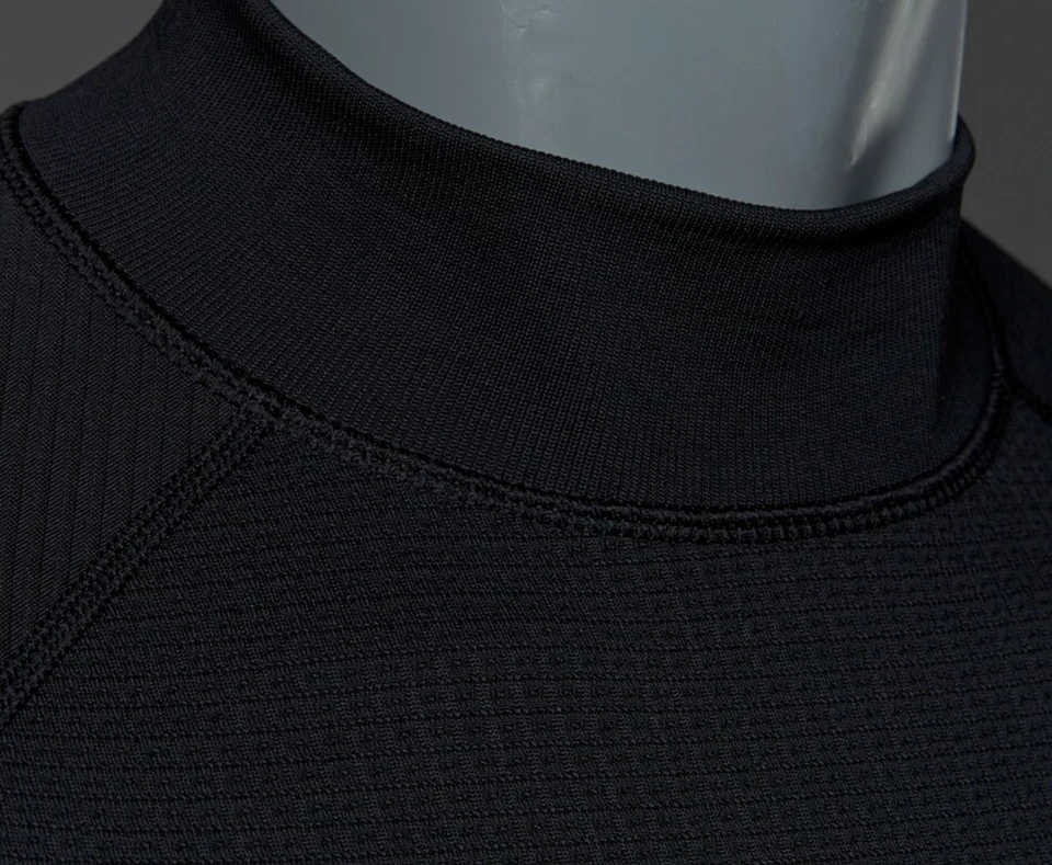 Adidas Techfit ClimaHeat Long Sleeve Mock Base Layer / BNWT / Black / RRP £60 - Image 4 of 4
