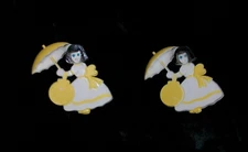 Vintage Pair of White & Yellow Resin Push Pin Curtain Tie Backs Child Umbrella