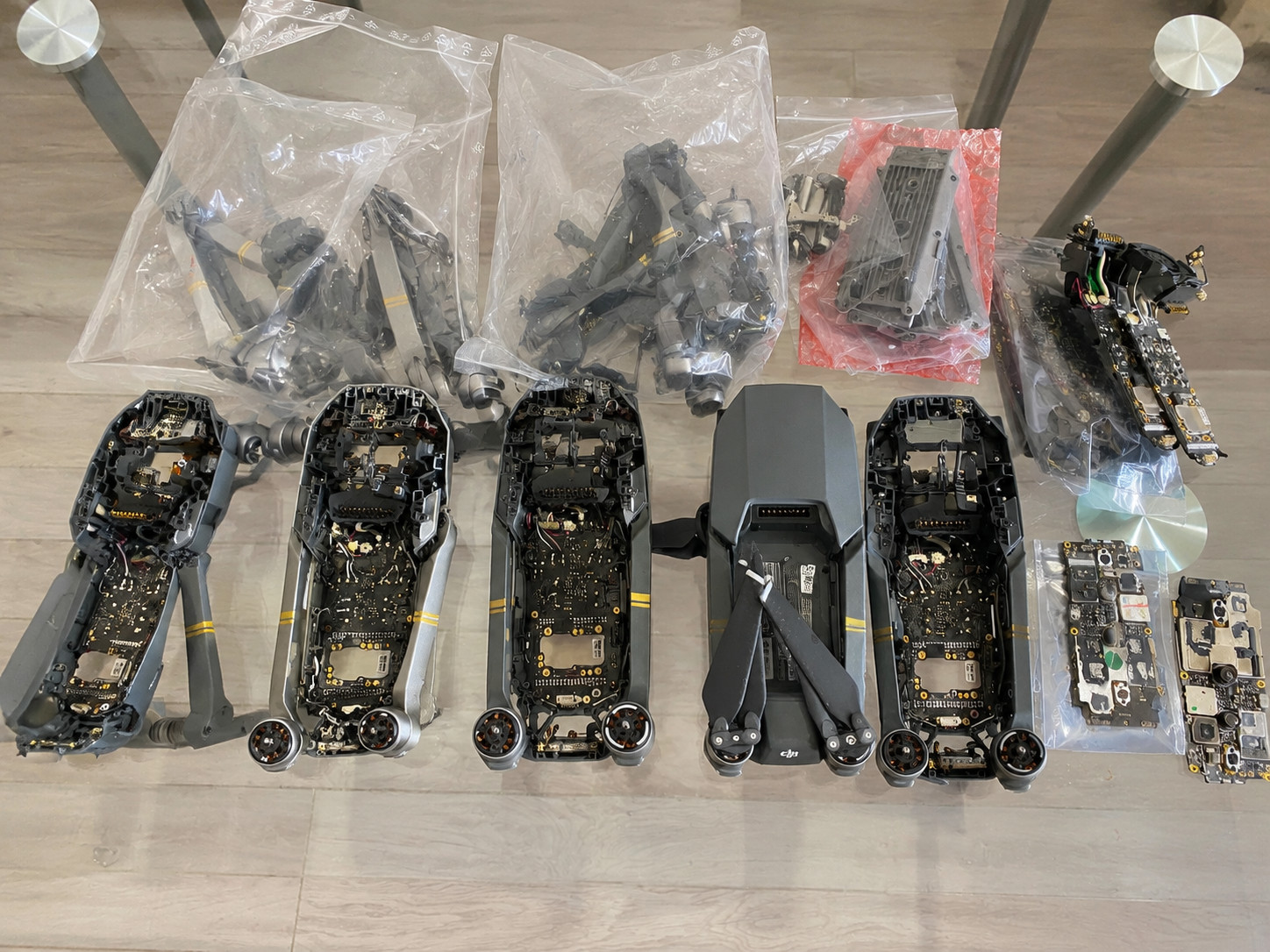 DJI Mavic Pro Platinum Lotto ricambi Braccia ESC Core Board Scocche come da foto