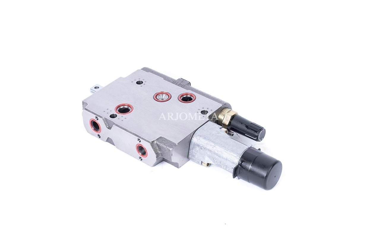 Bosch R917010119 Hydraulic Distributor Valve New Holland 87313431 0521C10065