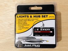 Woodland Scenics Just Plug Light Hub Set 2 Warm White Stick On LEDS - JP5700