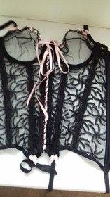 AGENT PROVOCATEUR SEXY VERY RARE VINTAGE 34D BLACK & PINK ALICE BASQUE BNWT