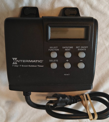 INTERMATIC HB880R 7-DAY OUTDOOR DIGITAL PLUG-IN TIMER WATER RESISTANT
