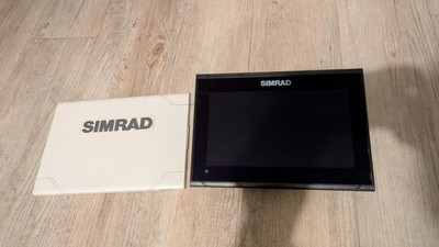 Simrad GO9 XSE 9'' Multifunction Display 83/200 Transducer C-MAP Charts - NEW