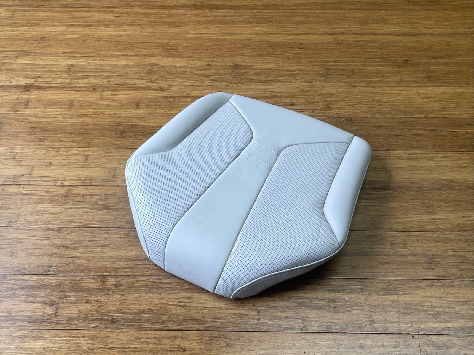 2015-2020 BMW i8 I12 Cushion Backrest White Leather Rear Left Or Right Upper OEM