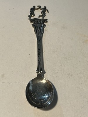 Vintage 1976 Montreal Canada Olympic Souvenir Spoons 4 1/2  EPNS