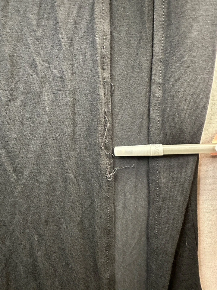 Maxi vestido negro Poetry para mujer sin mangas cuello redondo talla pequeña Foto 3 de 4