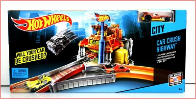 Hot Wheels CAR CRUSH HIGHWAY Track Set + 1 CAR - 3 Speed Launcher  NEW 