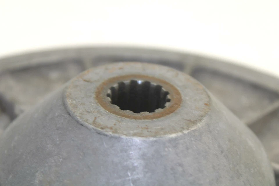 Embrague secundario Yamaha OEM 8k4-17660-00-00 SY46 Foto 2 de 4