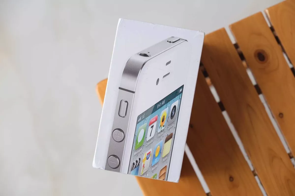 Apple iphone 4s 8gb white sale