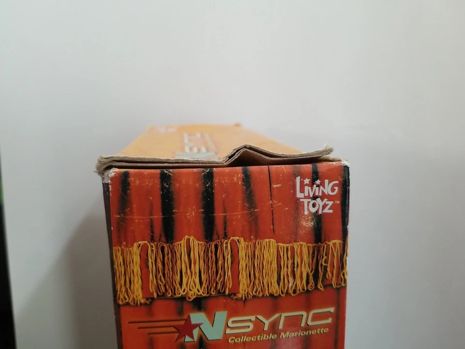 Nuevo NSYNC Living JC Chasez Marioneta Figura de Acción Muñeca de Juguete Años 90 Y2K Foto 3 de 3