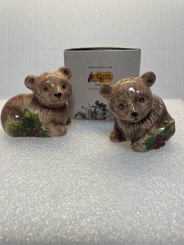 Cracker Barrel Ceramic Bear with Christmas Holly Berry Salt &Pepper Shaker NIB