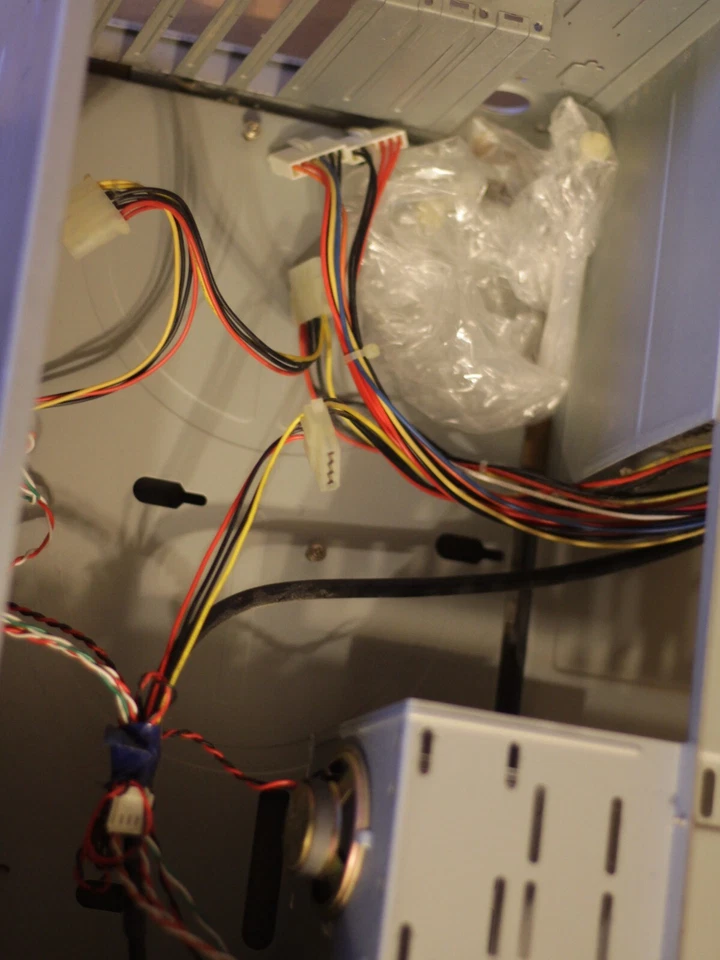 AT PC Computer CASE Tower beige Hi/Lo LCD 90s working retro w. PSU - Image 3 of 4