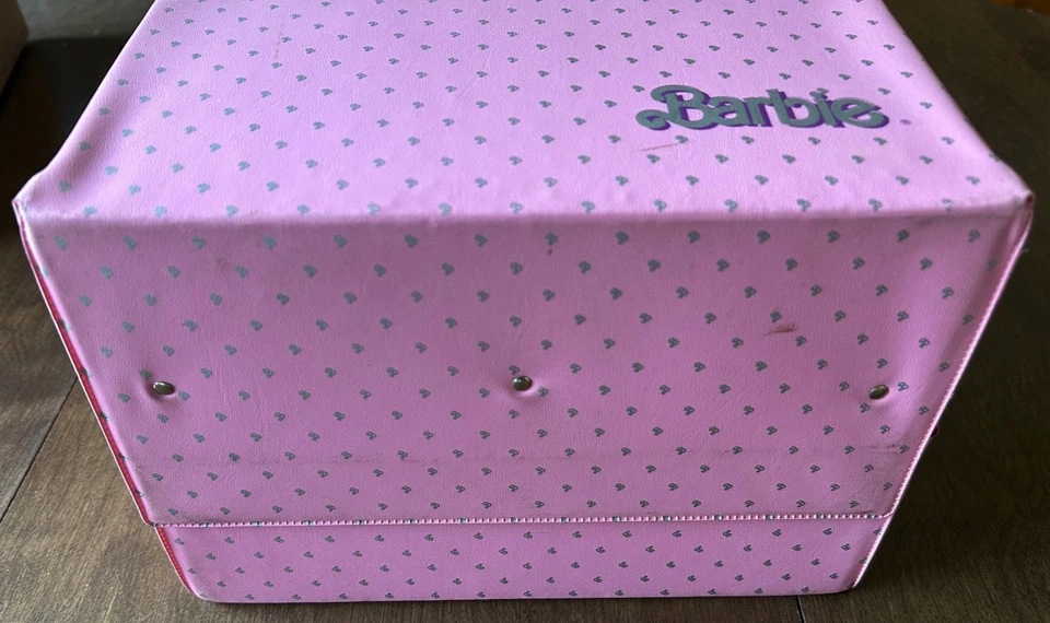 Vintage 1985 Mattel BARBIE Pink Double FASHION DOLL CASE Carrying Trunk w Latch - Image 3 of 4