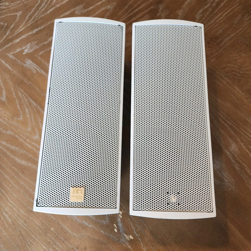 MTX Indoor Outdoor Multi Purpose Loud Speakers White With Mounting Brackets - Picture 1 of 8
