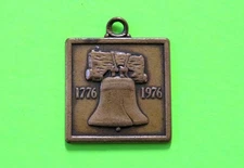 Vintage 1976 Lost Key Return/Charge Coin Credit Keychain Tag - Amoco