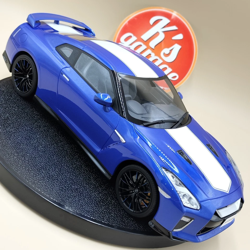 Kyosho 1/18 Nissan GT-R R35 50th Anniversary Blue KSR18044BL samurai - Image 4 of 4