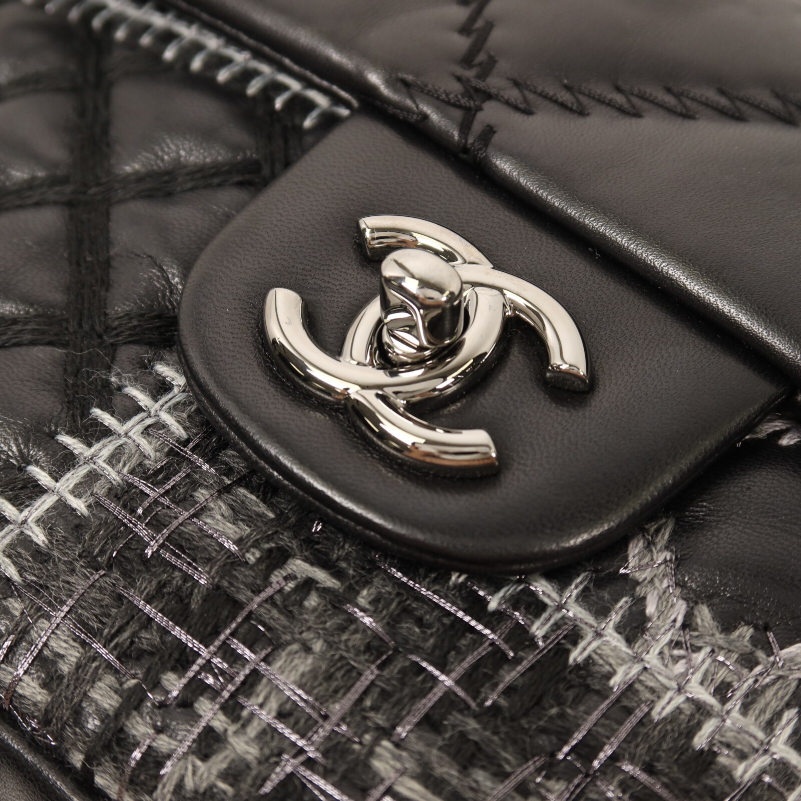 CHANEL CC SHW Medium Patchwork Chain Shoulder Bag… - image 15